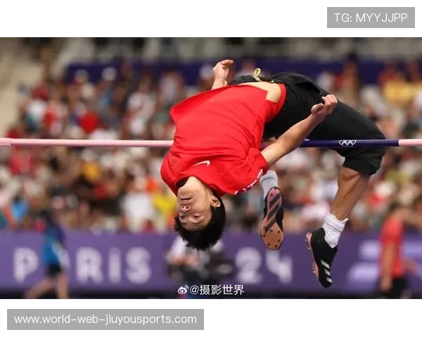 飞跃全场!运动员“极限跳跃”惊艳全场! 飞跃全场!运动员“极限跳跃”惊艳全场!