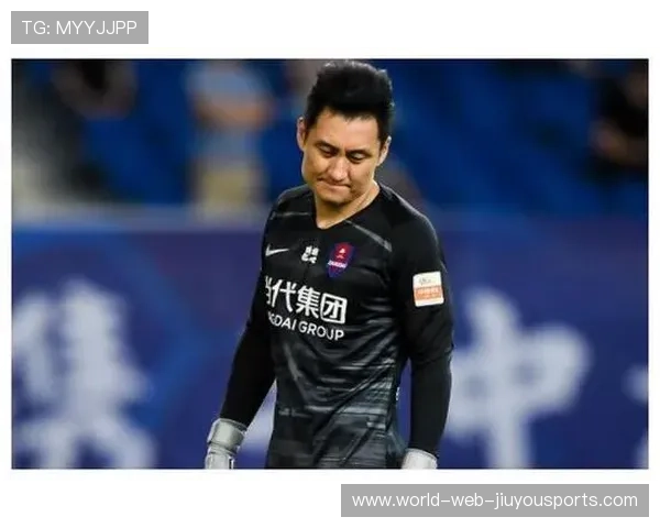 温情瞬间：南通队长失点落泪，马宁暖心安慰彰显体育人情味